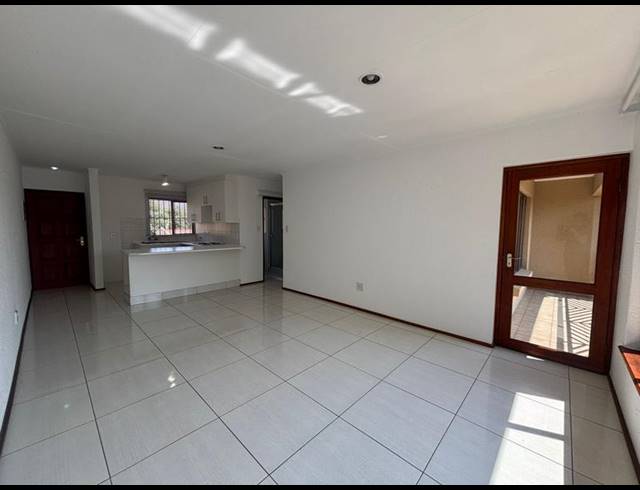 2 BEDROOM APARTMENT FOR SALE IN FAIRLAND